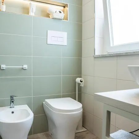 Pamir Apartment *
